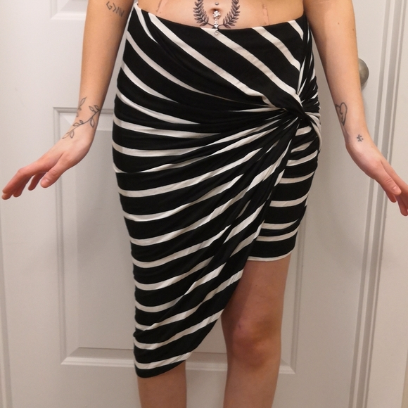 Asymmetrical Skirt - Picture 1 of 5